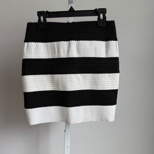 Pristine S Black White Striped Textured Mini Skirt Scuba Bodycon‎ Retro Mod